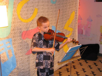 04 Quentin Au Violon